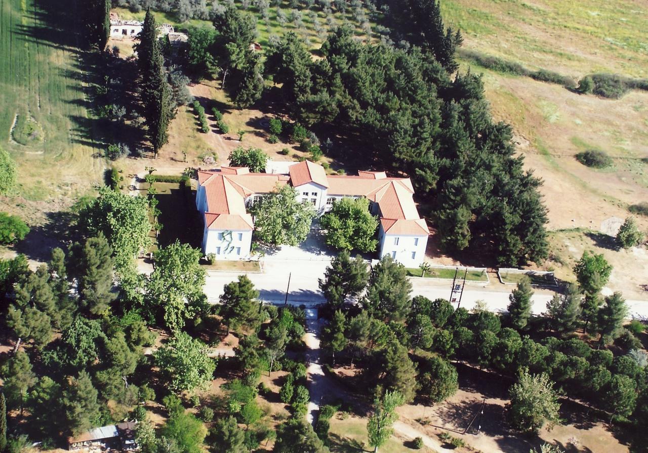 Hotel Oiti Loutra Ipatis Exterior foto